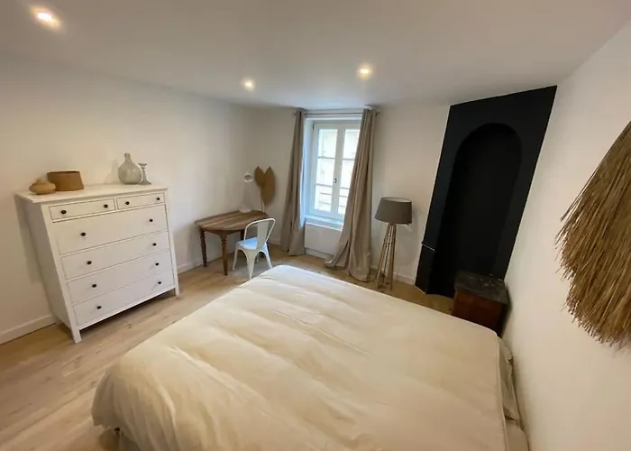 Апартаменты Le Charles Iii